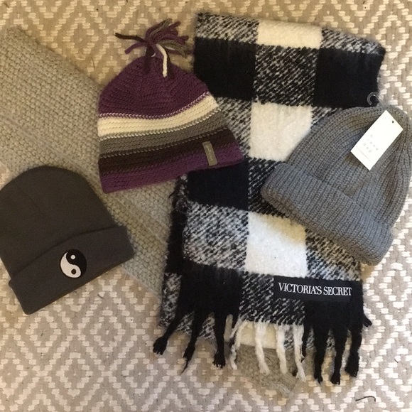 Scarfs and Hats